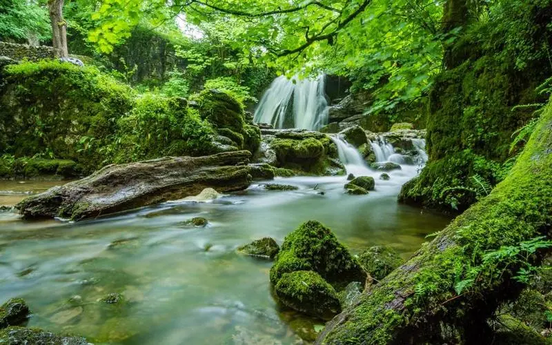 高精度电子智慧制造